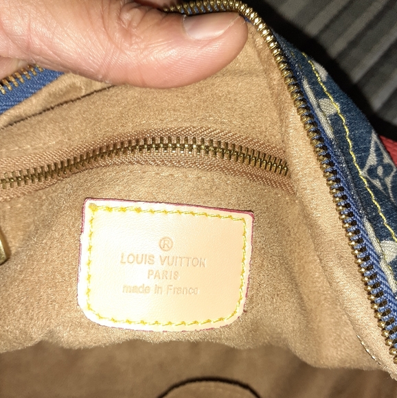 Shoulder bag - Picture 4 of 4